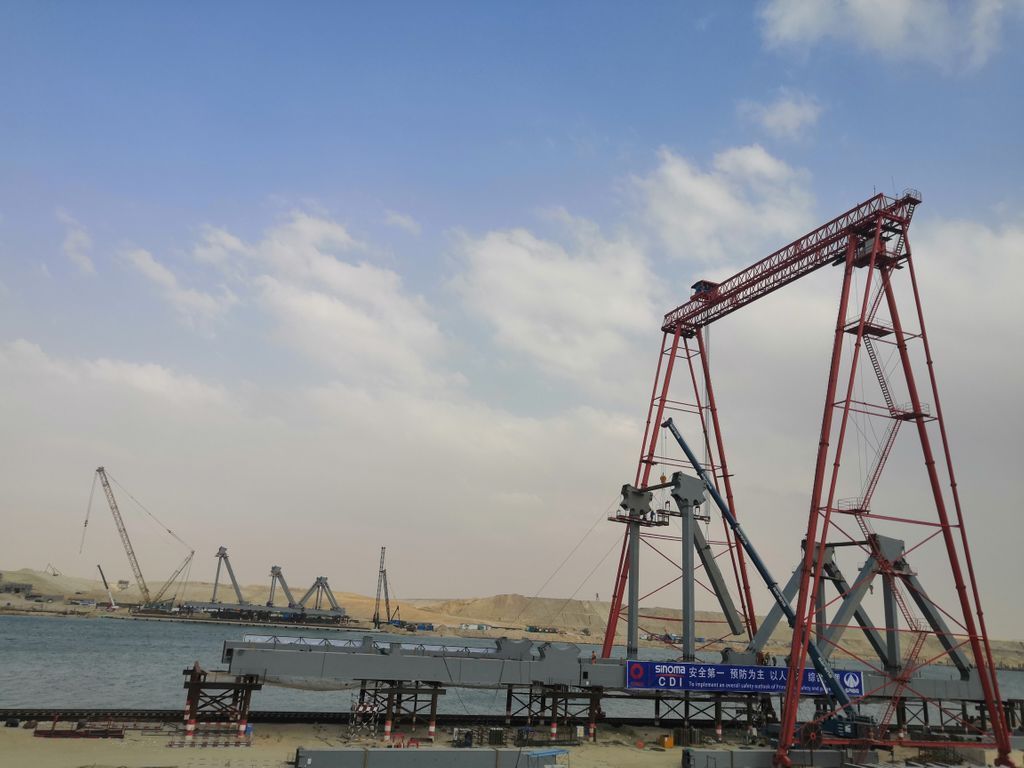 maffeisengineer's tweet image. Maffeis Engineering is proud to share some progress photos of our project, The El Ferdan Railway Bridge, the longest swing bridge in the world with total length of 640 m, crossing the Suez Canal in Egypt.
#MaffeisEngineering #Bridge #Steel #SuezCanal #ElFerdan #SwingBridge