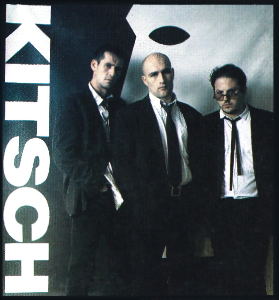 joanpairo's tweet photo. Els acords de la memòria són sempre majors!
#kitsch #kitsch5 #1996 @enderrock @juanmimoralesl #rock #història #vida https://t.co/c6fEHFWLhH