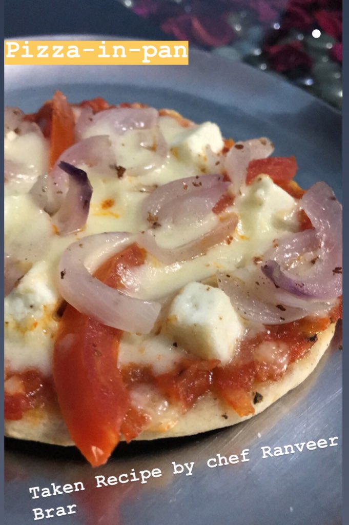 madhu270515's tweet photo. Pizzeria
Pizza-in-Pan
When Life gives you Pizza, eat it quickly before anyone realises that you have it.
#TuesdayCooking https://t.co/MO0dZoISCf