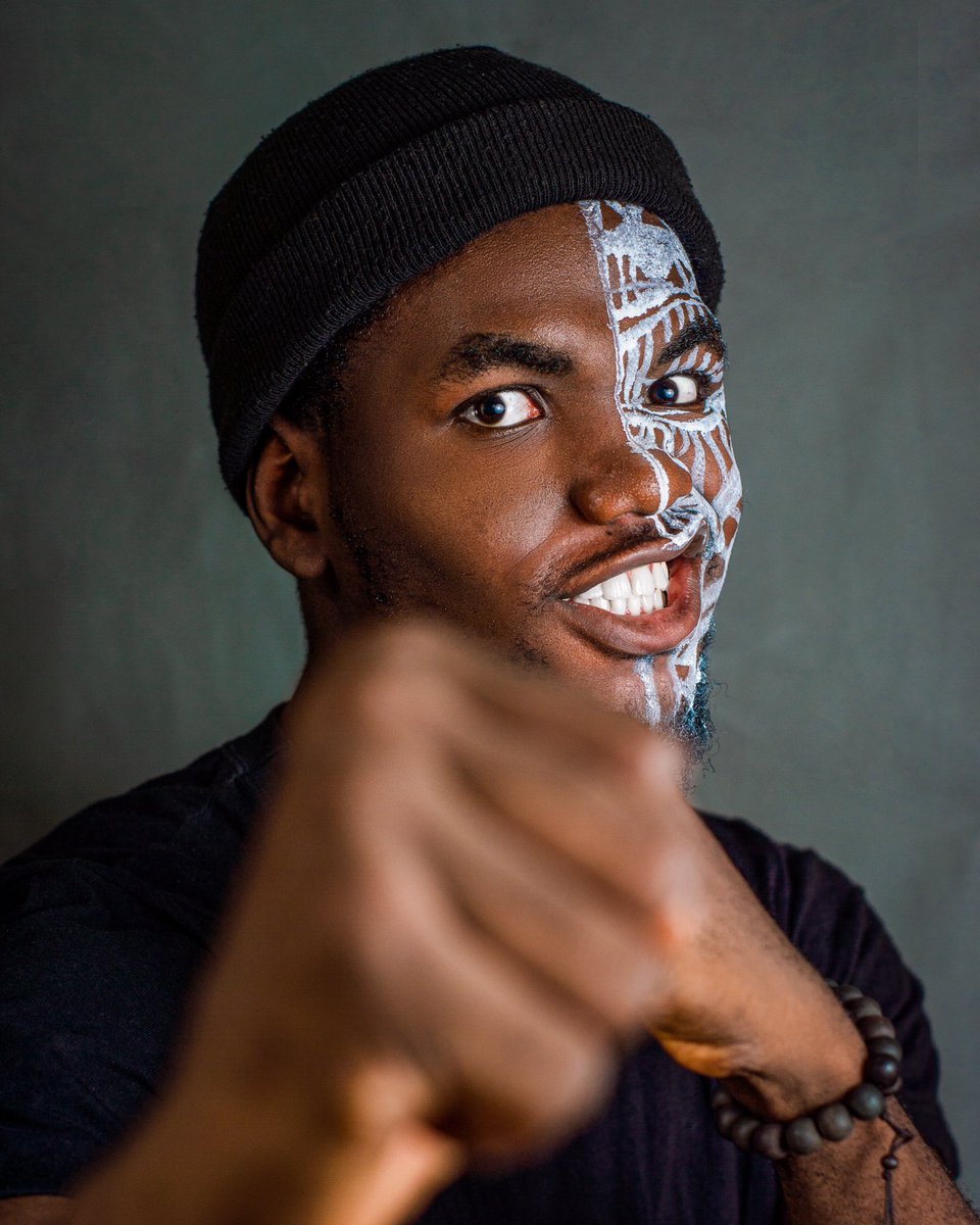 samson_dimeji's tweet photo. Is not Every time “Fine Boy Fine Boy” sometimes you have to look like a Babalawo 😂 🔥 

1st Attempt on face painting!! Rate me 1-10 😉 https://t.co/m9in7BDtbX