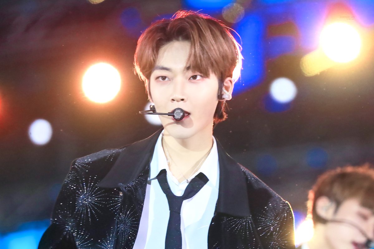 chockablock0223's tweet photo. [HQ]191227

#더보이즈 #케빈 #문형서 
#THEBOYZ #KEVIN 
@WE_THE_BOYZ https://t.co/aP9gG9Bn5H