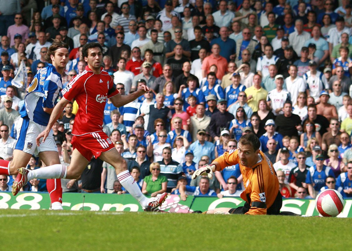 Pompey's tweet photo. ⚽️ Benjani and Niko Kranjcar on the scoresheet to see off @LFC

📆 On this day in 2007 

#Pompey https://t.co/qS1lDgSFeV