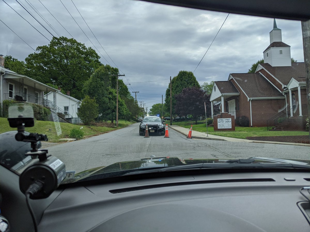 MPDASHIFT's tweet image. Please be aware of road work in the area of Starling Ave near the Southside light. Roads are closed in the area of Spring Street, Wilson Street, Carter Street and Woodrow Street. Please use alternate paths if possible and obey all traffic cones and road signs.