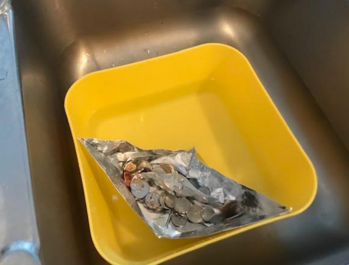 mrswilsonsones's tweet photo. Jinnah’s cool boat experiment! Look how many coins are in there are the boat is floating! https://t.co/JqC1N6he75