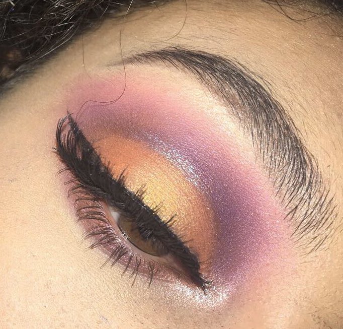 ritarose_mu's tweet photo. 2018👉🏽2020 ✨ 
#makeupevolution https://t.co/s4ooM1e0Hz