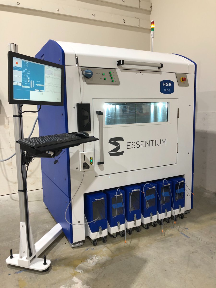 MakeSafeTech's tweet photo. Today's Tech Tuesday! With @Essentium's High-Speed Extrusion process and advanced materials, we can quickly 3D print a mold that can be inserted into an injection molding machine for mass production.
#3Dprinting #SafeTech #3Dmold https://t.co/HkI9MiBDEN