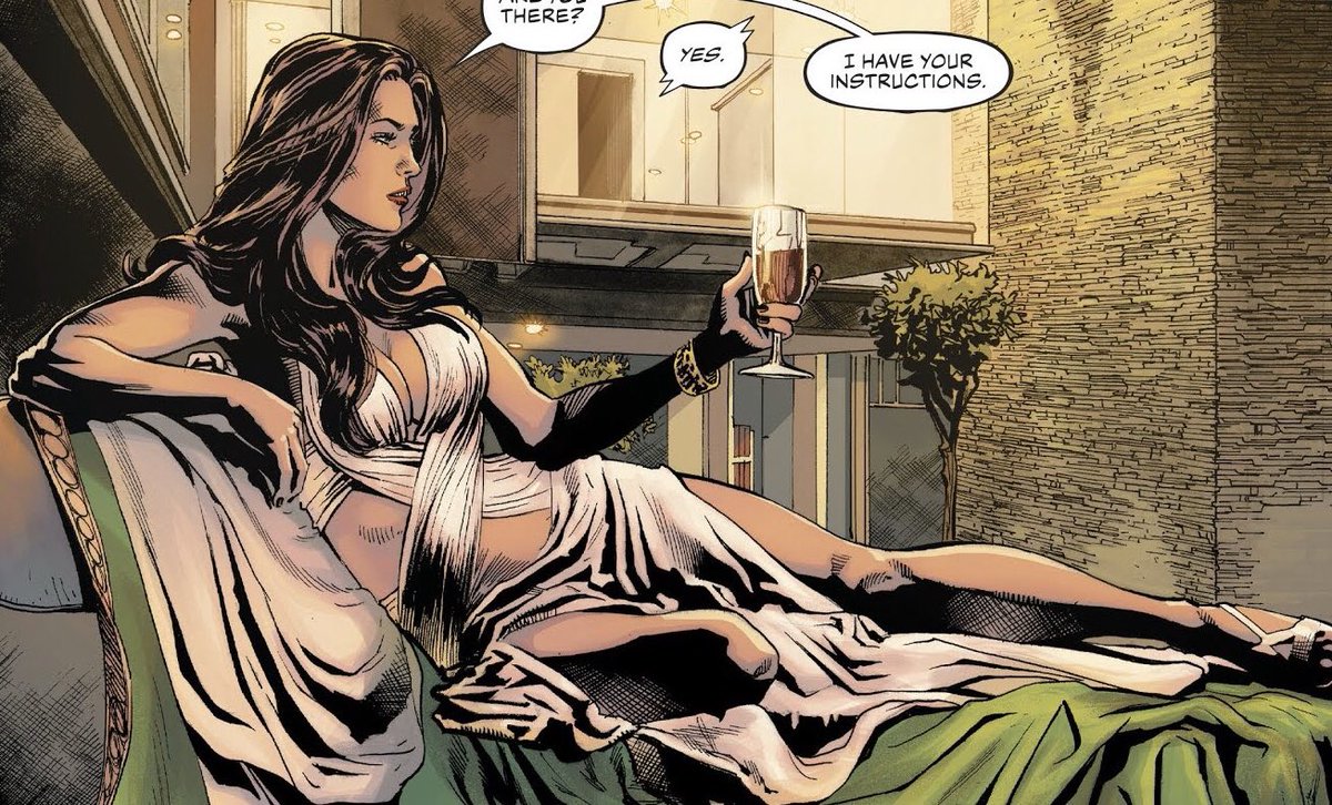 Talia al Ghul + laying around like the queen she ispic.twitter.com/6uZE4Vfd...