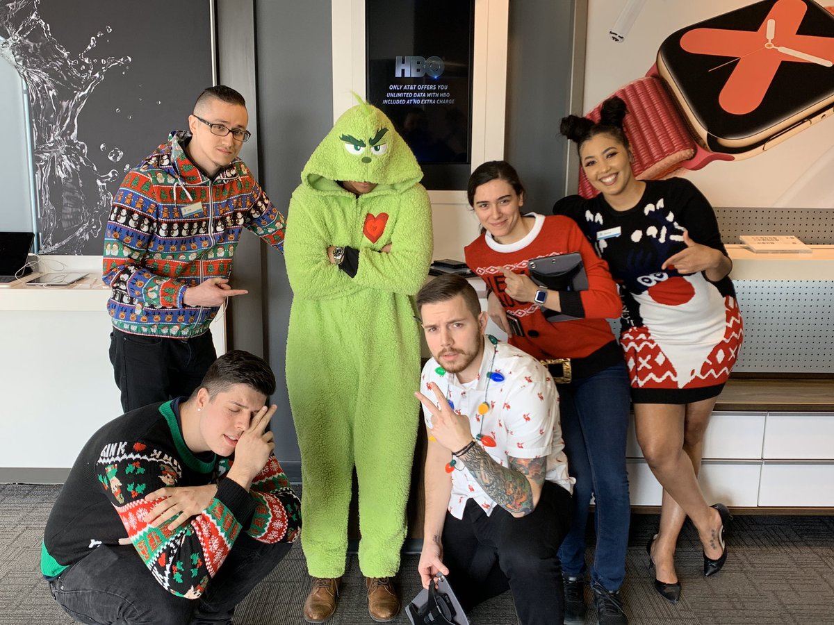 #AttSpiritweek continues as I want to take a moment and just state how much I appreciate every single member of my team!! Whatever is asked you guys step up and continue to deliver. Lucky to have you all and looking forward to what more we can do!!

#Niles #AWOOOOOO
