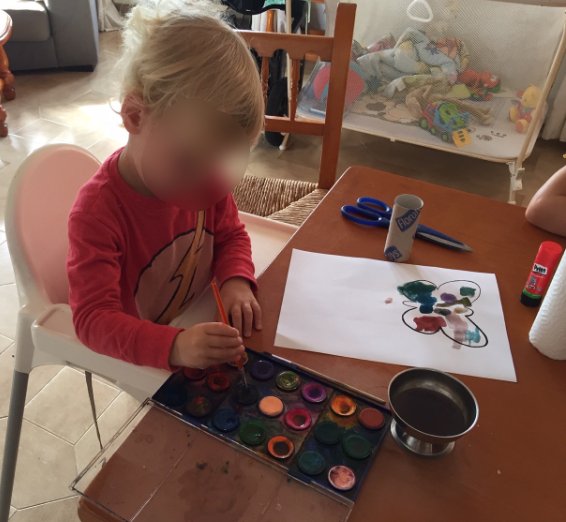 LouiseHawker3's tweet photo. Week 6 of distance learning ... So heartwarming to see the children and their siblings completing the activities.@MandyMarlow11 @carolineasmith @LaudeLES #LESDistanceLearning #EYtwittertagteam #LESGettingBetter #eyfshomelearning #volunteering https://t.co/aN3E5OeTnn