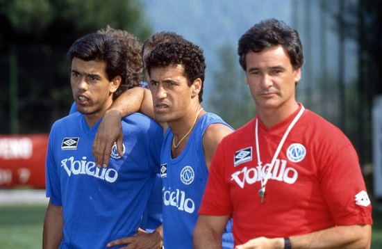 FootballArchive's tweet photo. Serie A: Napoli's Daniel Fonseca, Antonio Careca and manager Claudio Ranieri, 1992/93. (Photo: Alessandro Sabattini/Getty) https://t.co/QjNinM9T0h