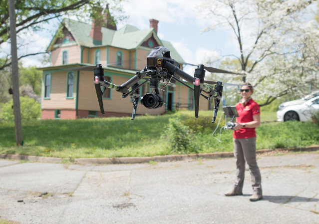 KoleUps's tweet photo. UPS tests drones to help in fight against coronavirus https://t.co/JHxkyNyqDb https://t.co/2lBWx9qAbT