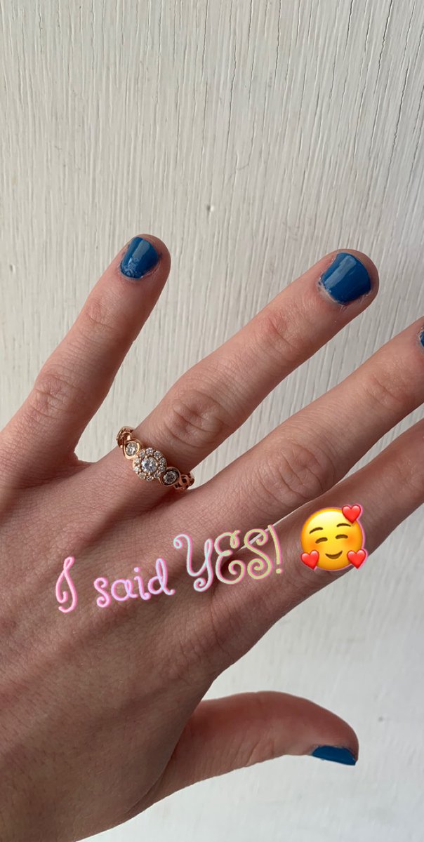 If he still proposes to you during quarantine he’s a keeper🥰💙