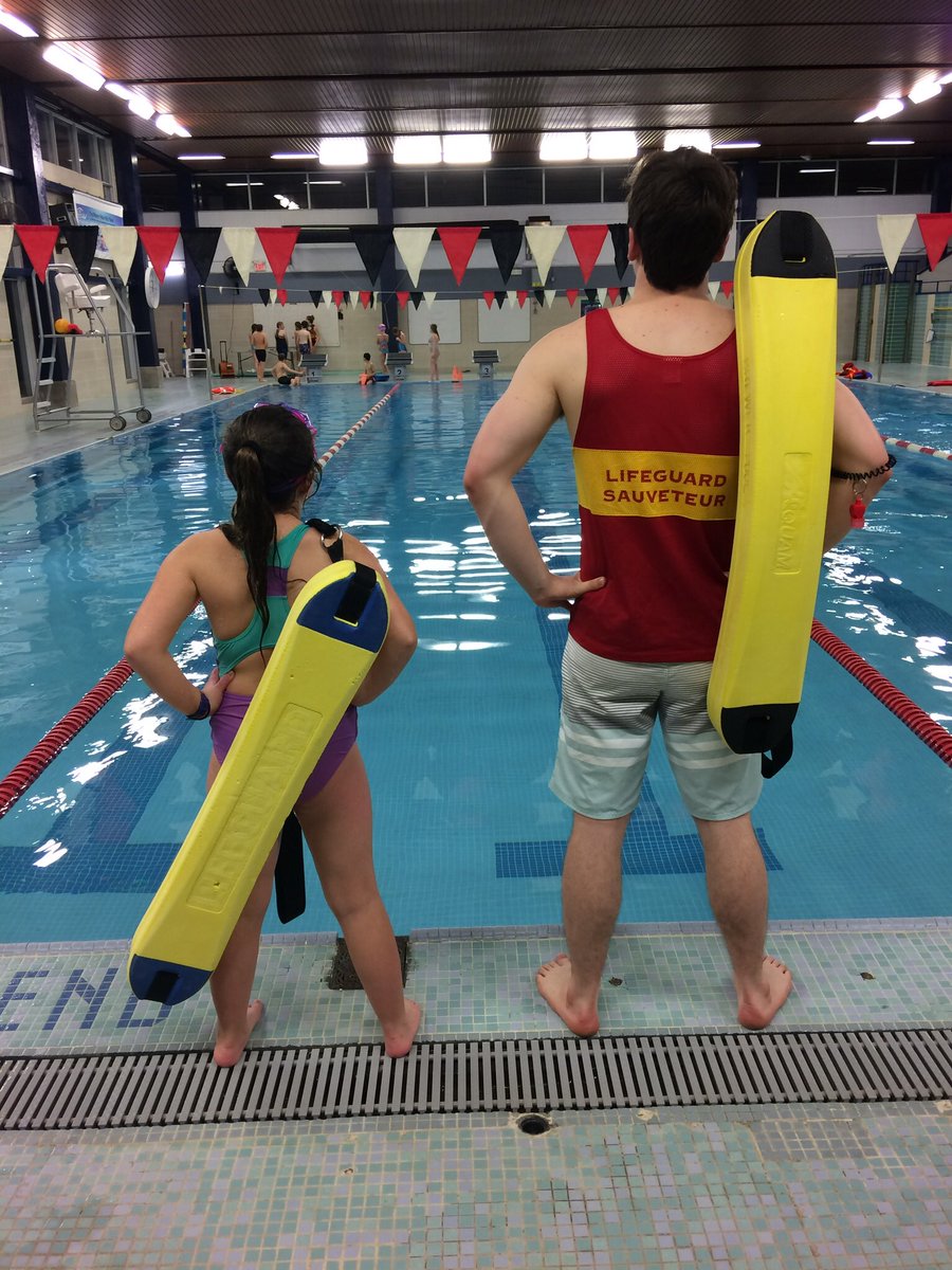 duffys8's tweet photo. On #NationalDayOfMourning we think of all workers injured/killed in the workplace. #NationalLifeguards &amp; supervisors have a shared role to keep lifeguards &amp; swimmers safe with #rightgear &amp; regular #training ! @LifesavingON @RLSSCanada #workplacesafety #checkforhazards #sunsafe https://t.co/mdSfnf3O2M
