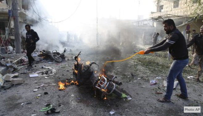 worldnewsdotcom's tweet image. Bomb blast kills 40 people in northern #Syria

#Afrin #BombExplosion
article.worldnews.com/view/2020/04/2…