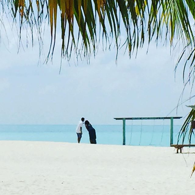 ImagineinW's tweet photo. The Whisper and the Sea

Enjoying the turquoise water and the sun when the day was endless and the clock seemed to stop. The day when we traveled around to places now unreachable.
.
.
.
#stayathome 
#paradisei
#beachlife 
#landscape
#travelphotography 
#travelholic https://t.co/xnoz2yfoOP