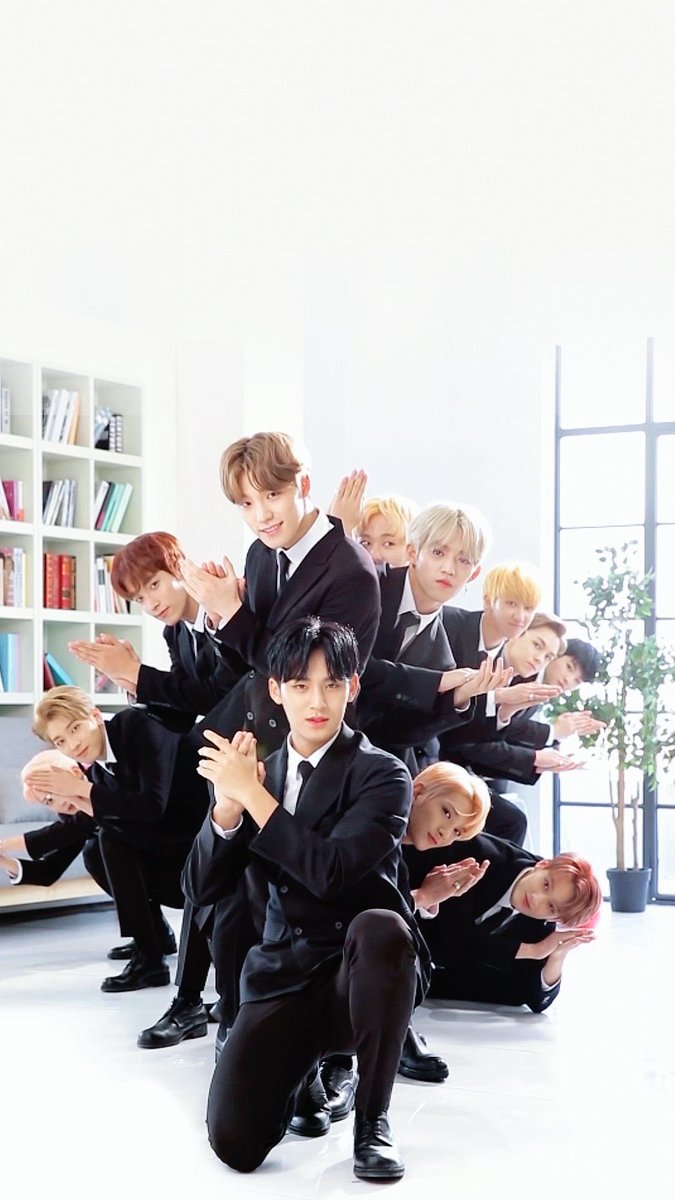 「 d-27: favorite era 」» clap eraღ i wasnt even a carat back then sksk but anw, clap was the 1st song i listened to from svt (the repeat button d*ed tbh) & i just love looove the mv, the choreography & the whole aura the boys gave on stage —  @pledis_17  #SEVENTEEN