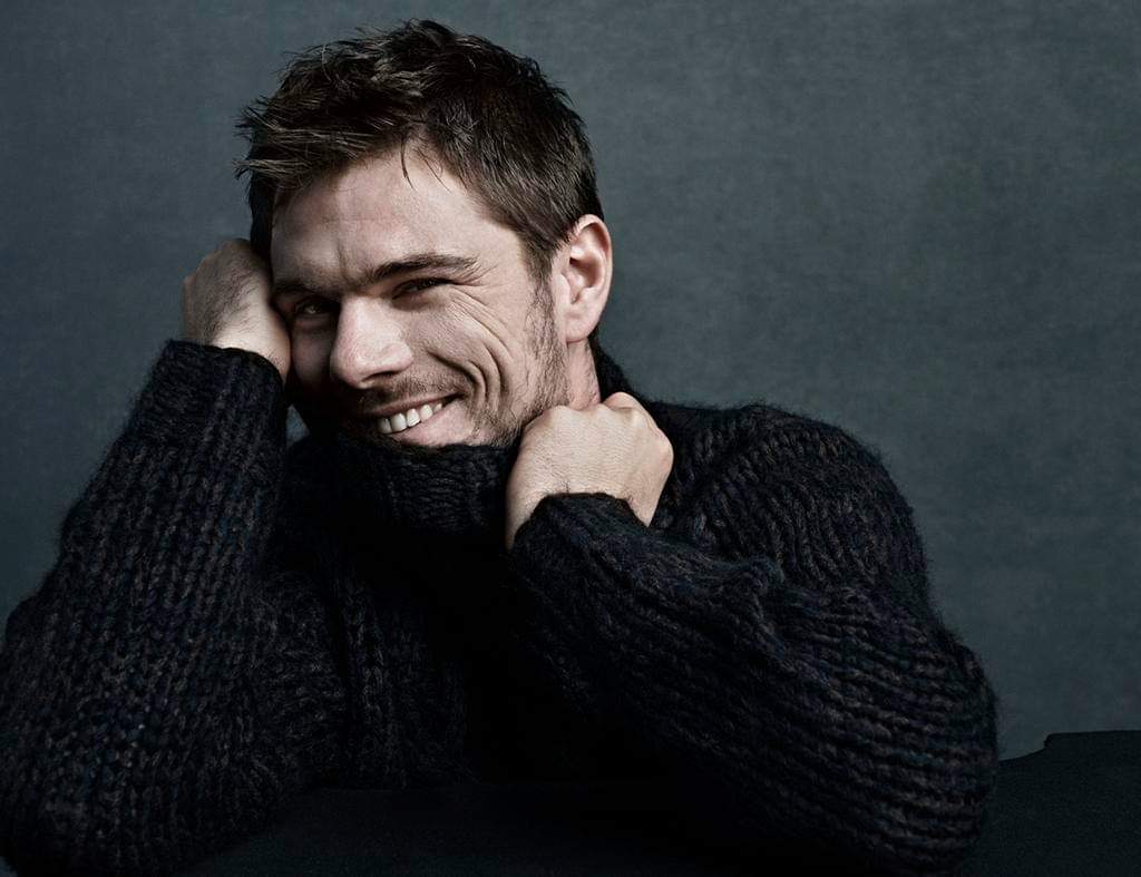chda7777's tweet photo. When you have a much needed day off tomorrow after two hard 11-hours work days 😁😆🥰 #Yay #GreatPic  #LoveIt #StanTheMan #StanTheModelMan #StanSmile #MrHandsome #Wawrinka 💥 https://t.co/az7gl1sWO1