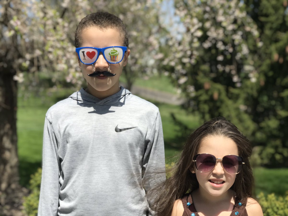 Sunglasses Day <a href="/SmokyRow1/">Smoky Row Elementary</a> <a href="/owenssre/">Samantha Owens</a> <a href="/GerthGrade4/">Gerth's Rockets Rock</a> #smokyrowathome #StayAtHome