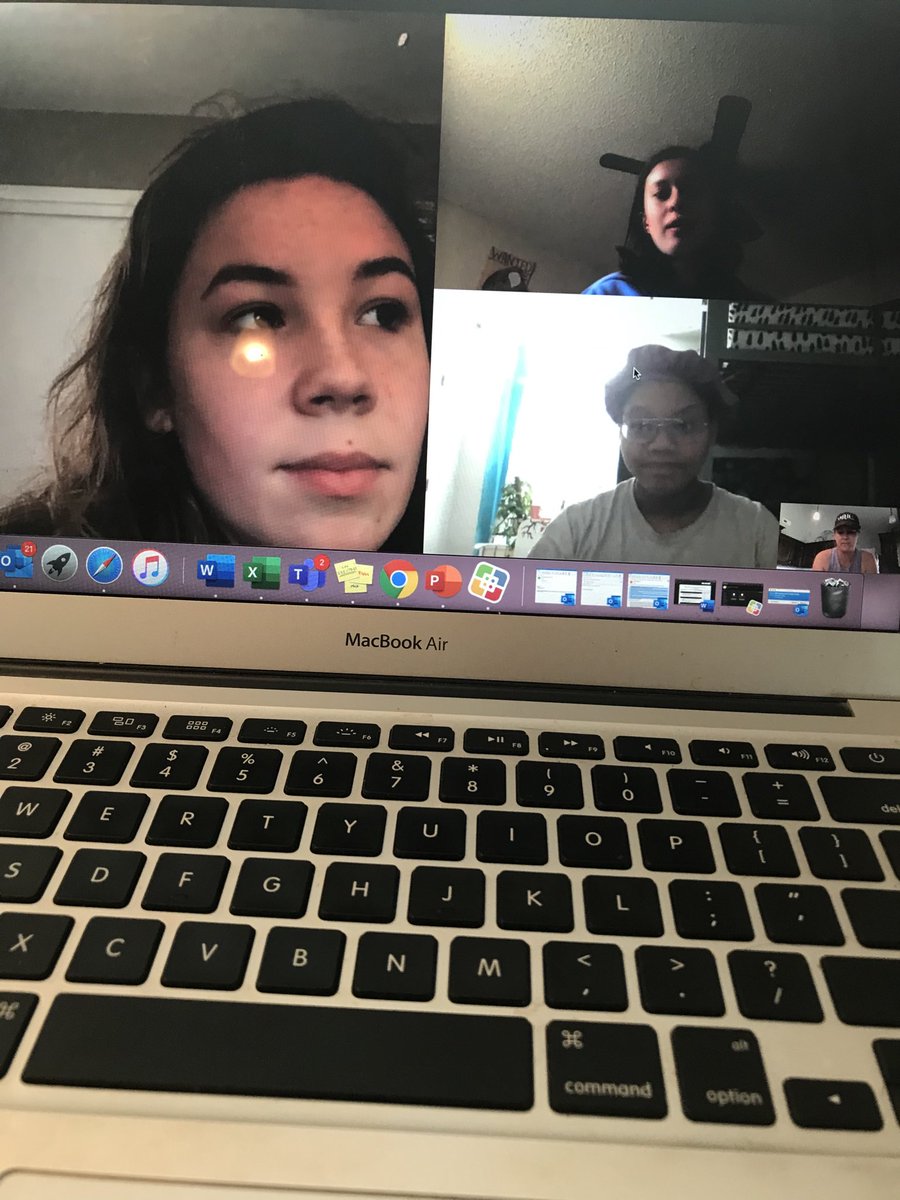 ejmccall's tweet photo. Loved catching up with my lunch crew! ⁦@AntiochMS⁩ https://t.co/40m8M0ehjx