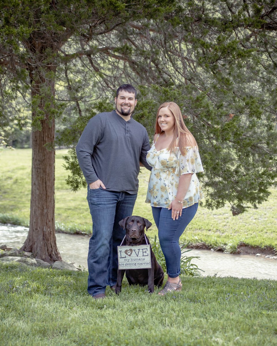 TowerStudios's tweet photo. It's Tuesday again!!! This sweet doggo is excited that his humans are getting married!
#doggotuesday #dogsofinstagram #engagementphoto #weddingphotographer #happycouple https://t.co/sxvDAD4FIq