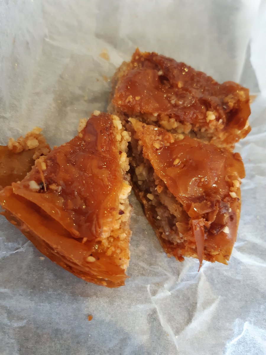 BallymakennyF's tweet photo. A lovely afternoon #AtTheShack #BFSPUDSHACK Did I mention I get presents ๐ Got these lovlies today. Not bad for a Tuesday ๐ฅฐ My customers are the best..#louthchat https://t.co/s29vo3Wmji