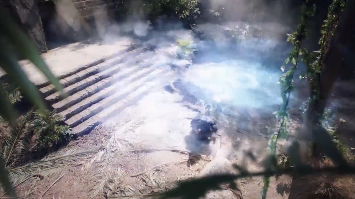 laraswidow's tweet image. Bringing this back from S1🥺