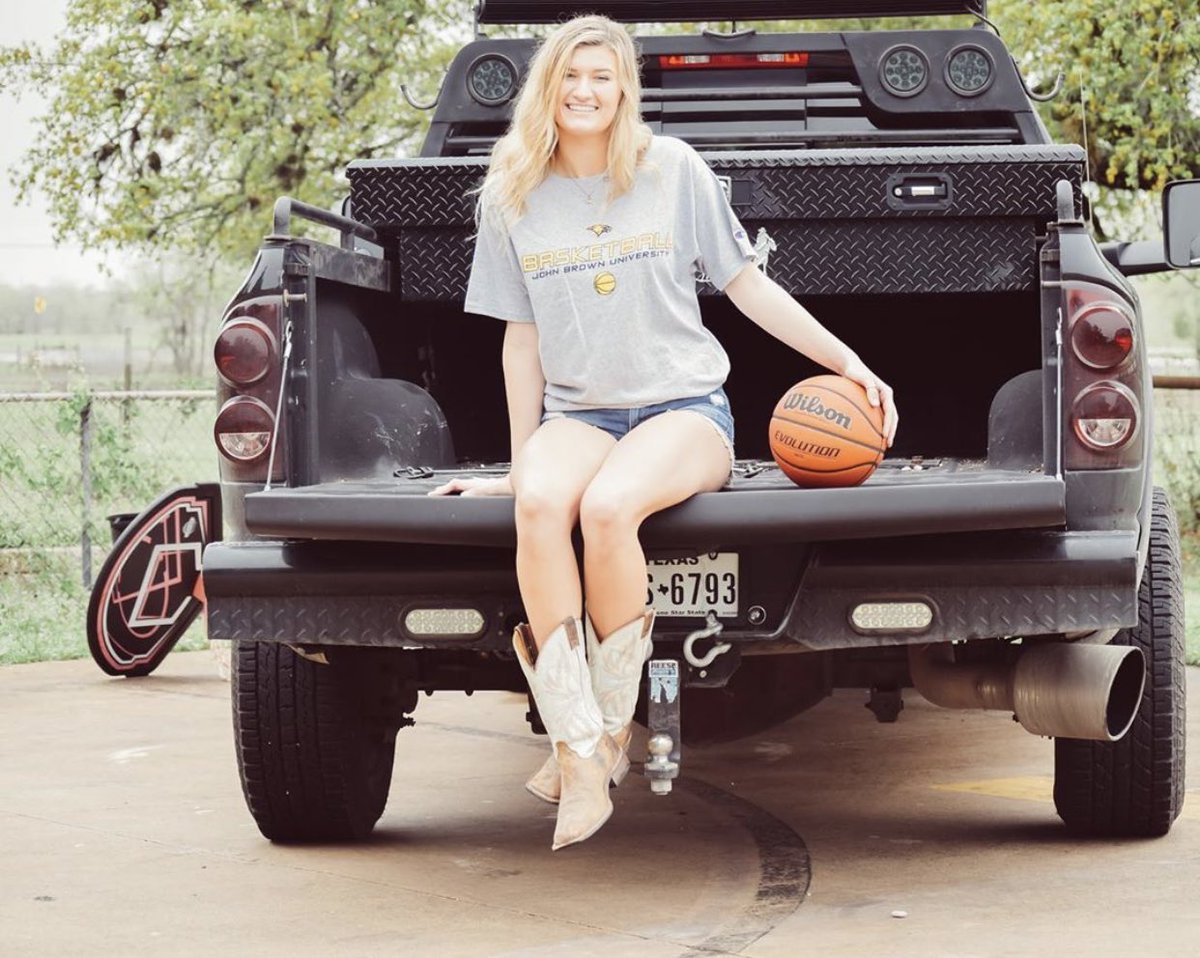 Grace Latham will be furthering her academic and basketball career at John Brown University!!

Congrats, we are proud of you!! 🏀 
#RecruitARattler