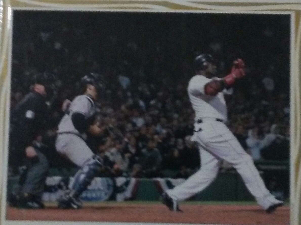 ChelesEddy's tweet photo. @RedSoxBeisbol @YouTube Muy buenos recuerdos
Yo @ChelesEddy #ElHombreDeLosCheles #EddyDeLaCruz de #SanFcoDeMacoris #RepDom tengo las siguientes fotografías del los #RedSox2004 #WorldSeriesChampiom and #ALDS #RedSox vs #Yankees fotos originales #Boston #Massachusets https://t.co/v8Me5bOmnP