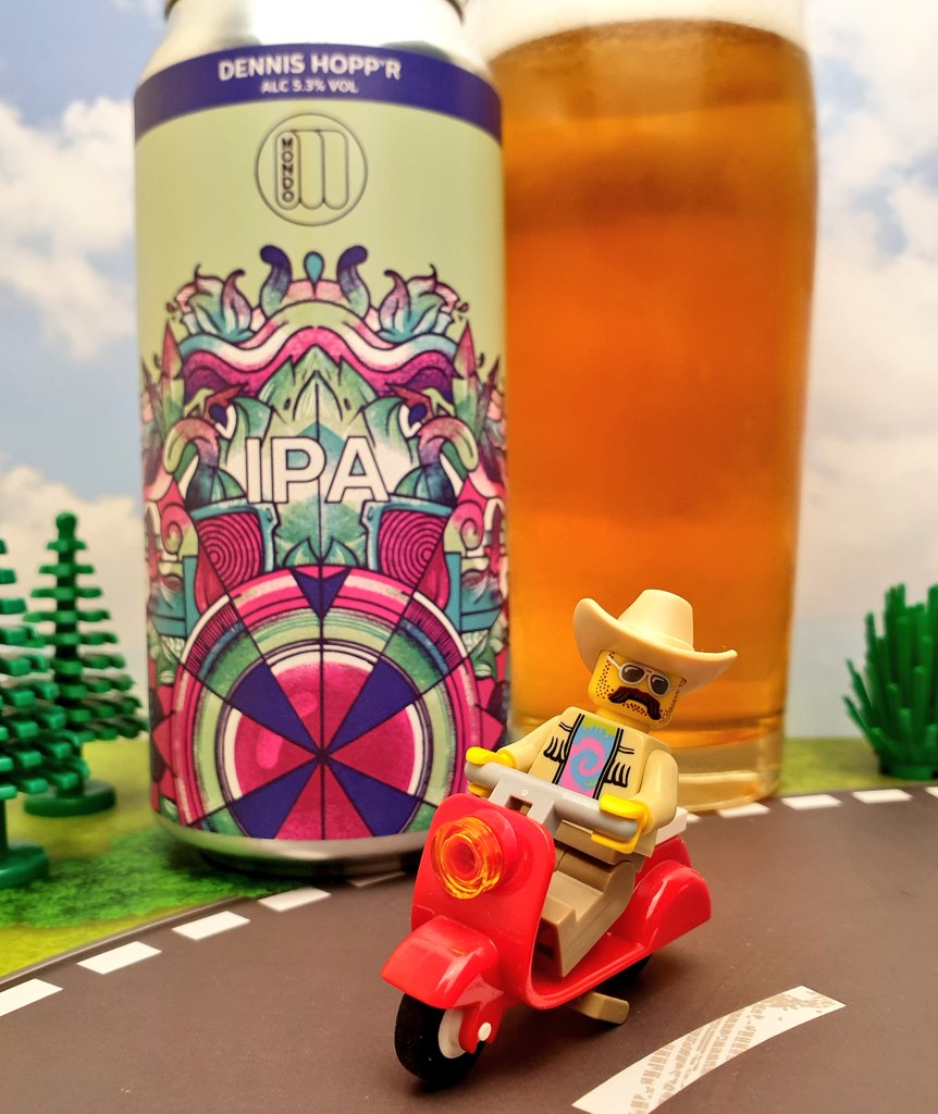 Seeing out #CraftBeerHour with this classic easy rider.