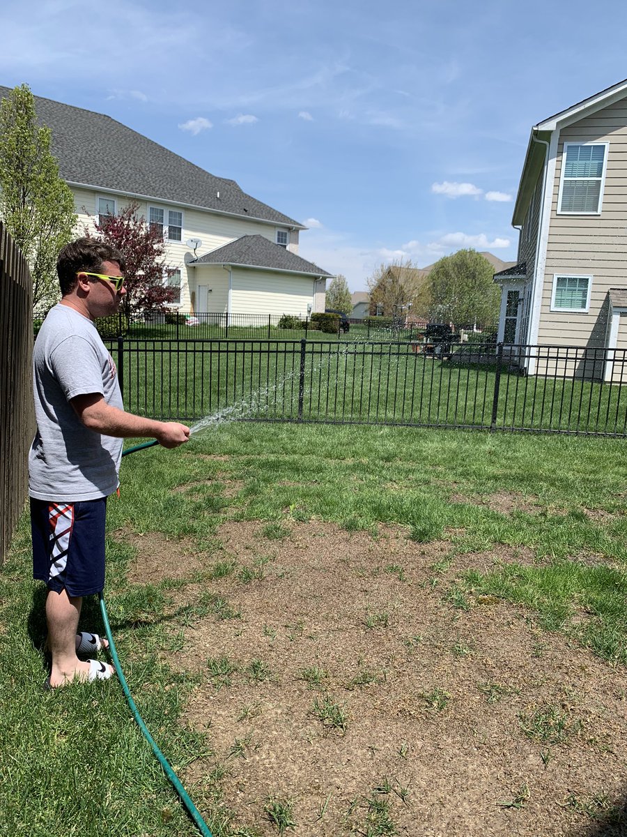 HunterOnAir's tweet photo. Work break = a little bit of yard work - like if you’re guilty of yard work during a work break #VO #TheFunVO https://t.co/Of82XbzdPa