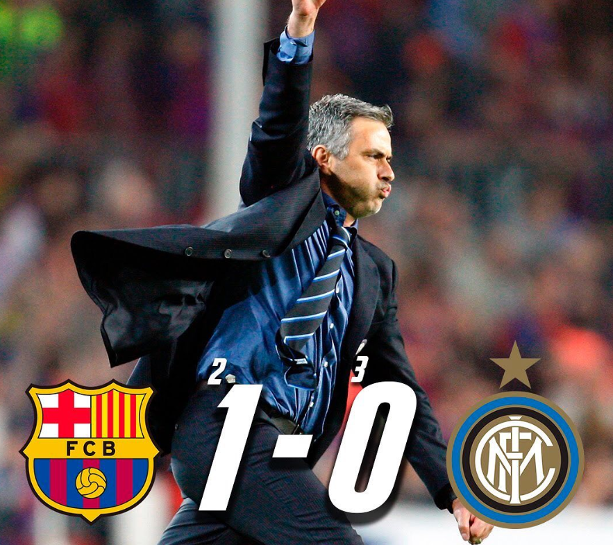 EllafmR's tweet photo. 🔙 | Hace 10 años el Inter perdía 1-0 vs el Barça con golazo de Piqué en la semifinales de vuelta de la Champions League. El Inter clasificó a la final con global de 3-2, final que terminó ganando vs Bayern. La celebración de Mourinho, HISTÓRICA. #CRACK ⭐️ #LEYENDA 🌟 https://t.co/AKuKNzWAdM