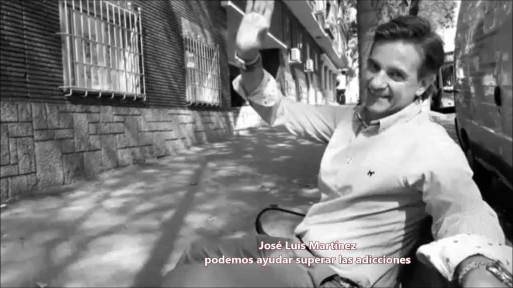 iadicciones's tweet photo. Las TITULACIONES de JOSÉ LUIS MARTÍNEZ https://t.co/ogTYteGjvi https://t.co/29gHPochOZ