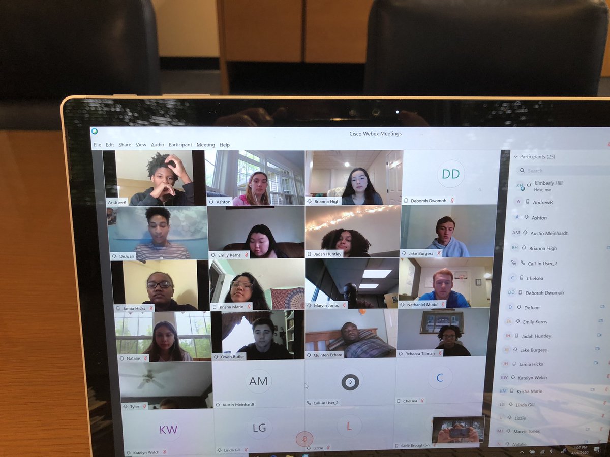 ccpssupt's tweet photo. Held a productive virtual discussion about graduation with students from all 7 of our high schools today. Great ideas and resilient attitudes! Class of 2020 - you ROCK! https://t.co/gRXJiywhRP