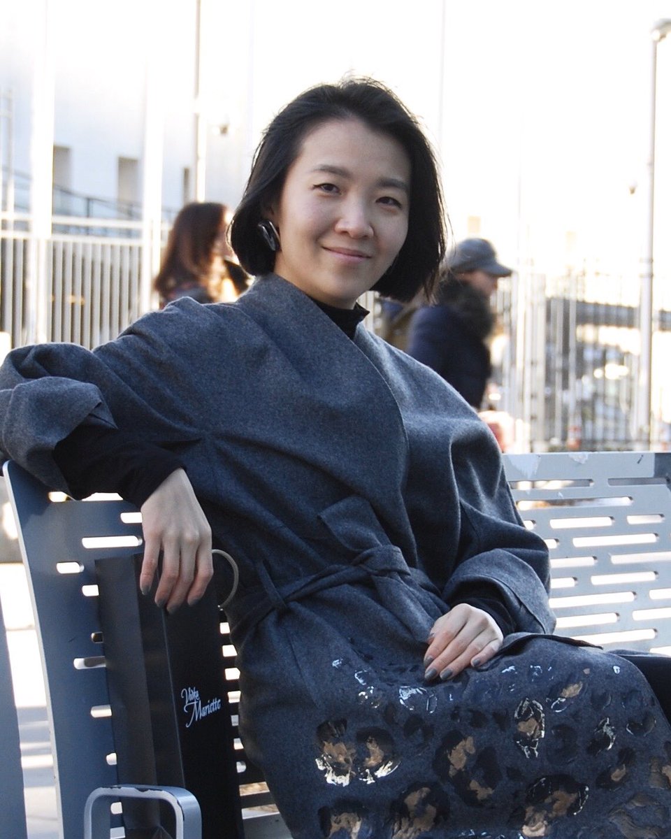 VodkaMariette's tweet photo. We are so inspired by these two women making an impact. Grace Jin of @OpenStyleLab &amp; Adina Lichtman of @KnockGiveaSock have pivoted their non-profits to produce masks that prevent spread of Covid. Check out the blogs on these amazing women at https://t.co/nMJ6VDmtXH 🙏 https://t.co/CoA1qfoOwV