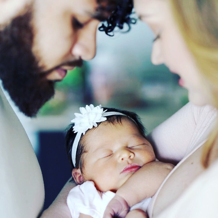 Baby Mila Mae Wharton born 4/22/20 at 9:17pm ❤️ ADORABLE! Once again congratulations Cory and Taylor! I can’t wait to see pictures of Ryder with her baby sister!