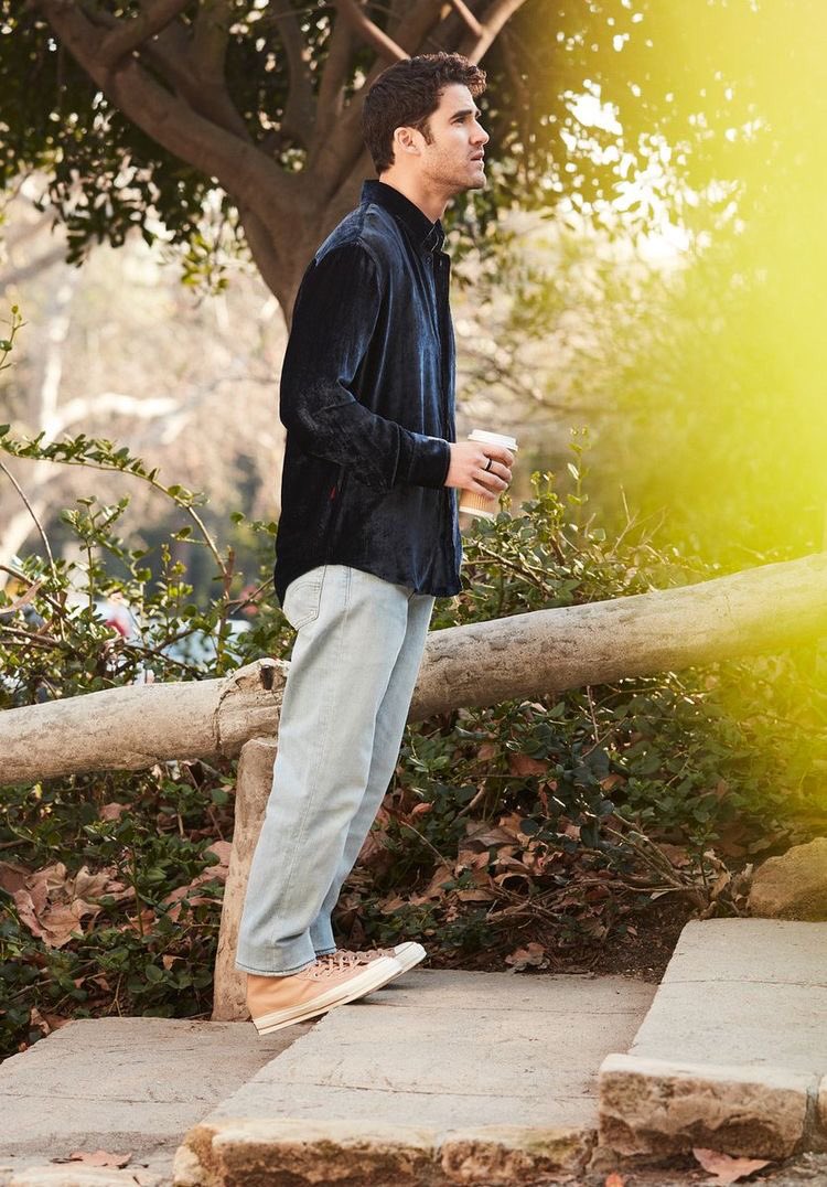 Is currently on his way to grab <a href="/velocitism/">Bᴀʀʀʏ Aʟʟᴇɴ. {parody}</a> so they can go to #ESUMovieNight