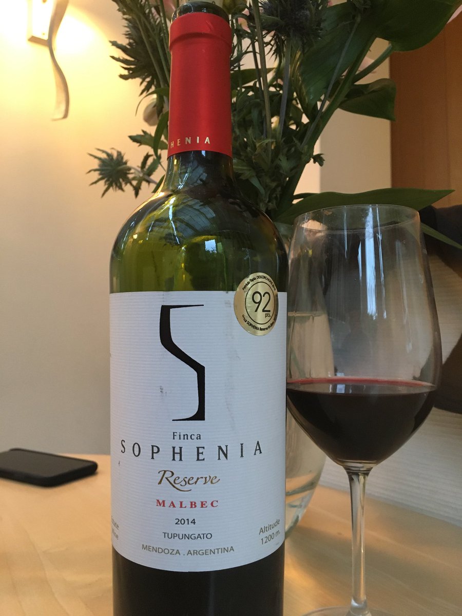 Wineman1822's tweet photo. #Argentina #RedWine #elliswines #loveit #finewine #fincasophenia #drinkingathome #StayAtHomeSaveLives #freshasadaisy #velvet #enjoy #delicious #wine #wineoclock https://t.co/o1TpqGHpgX