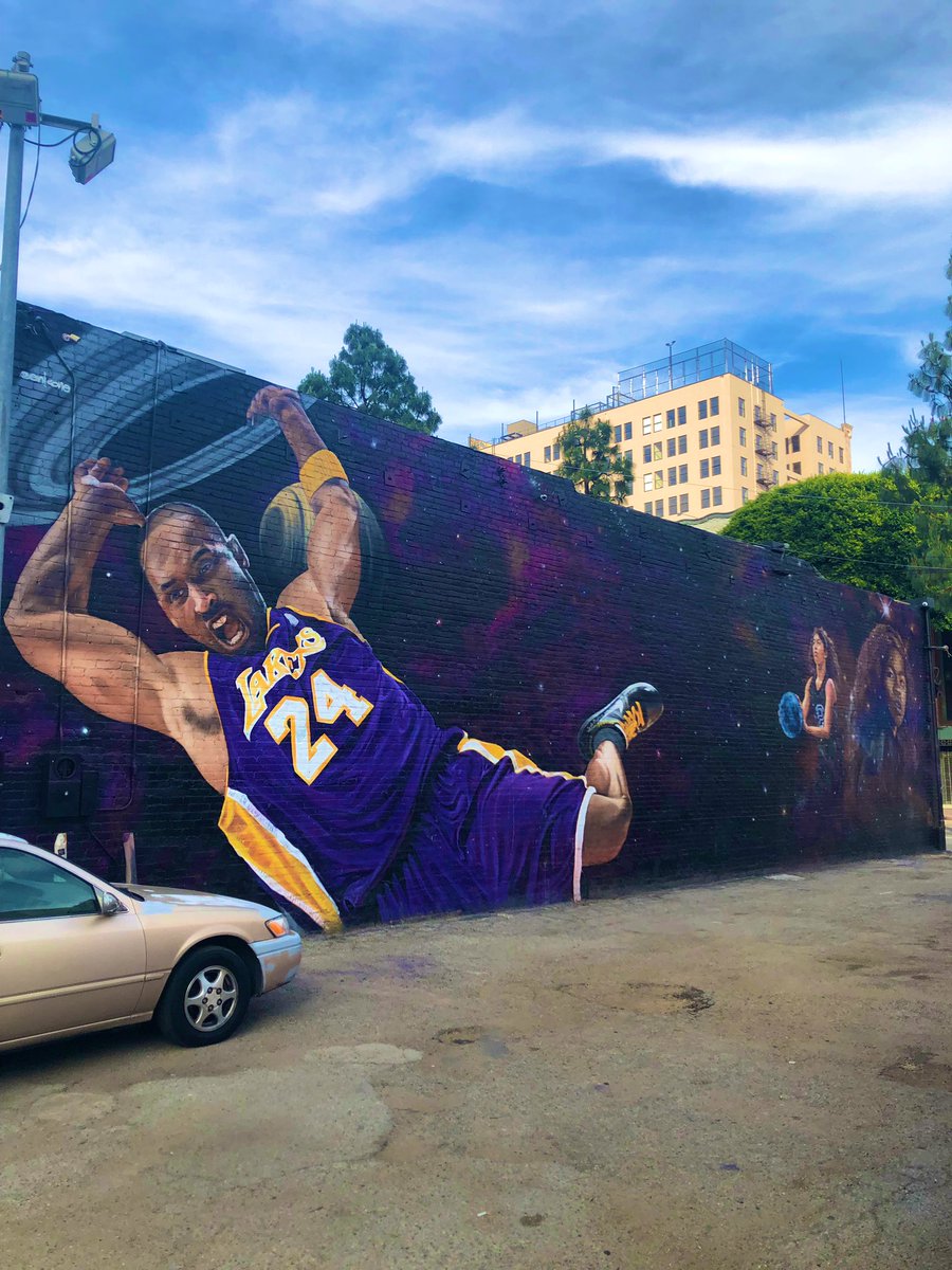 jleichtner5's tweet image. 97 Camry kinda ruined this pic but kinda made it to #ripKobe #ripGG