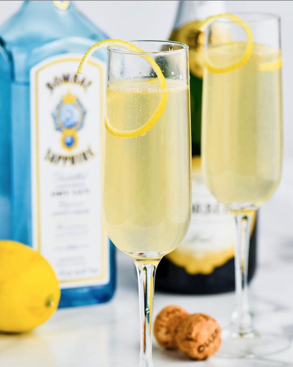 LarkandVine's tweet photo. Cocktail of the day ~ French 75! Made from gin, Champagne, lemon juice, and sugar ~ make it an festive day with these sparkly little cocktails! #middleagedwomen #midlifewomen #middleagewisdom #cocktails #empoweringthebestyou #bestyou #lifestylebrand #middleagelifestyleblogger https://t.co/nUI8Xk6H6O