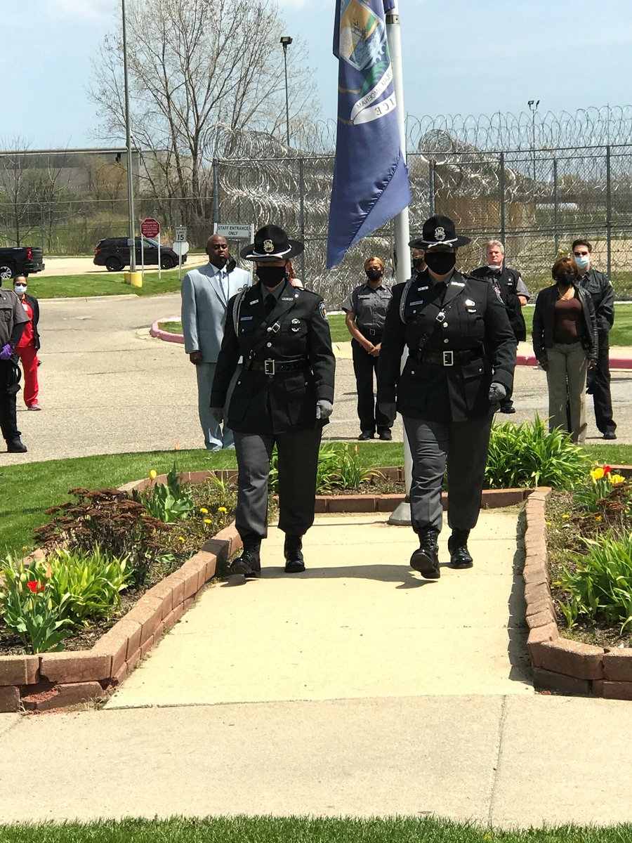 DetroitReentryCenter tweet media