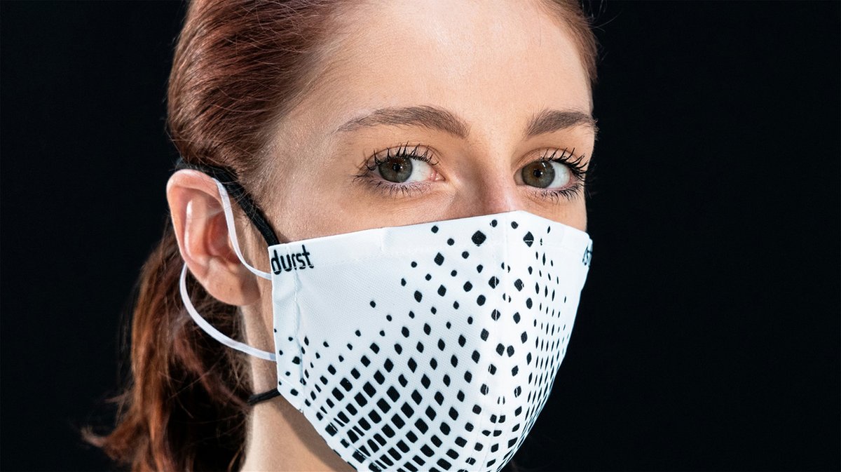 DurstUS's tweet image. Our Durst-Group Community Protection team spent nights researching, trying, testing and now the time has come. You can see how the mask looks like in the pictures!

Learn more: durst-group.com/masks

#durstgroup #communitymasks