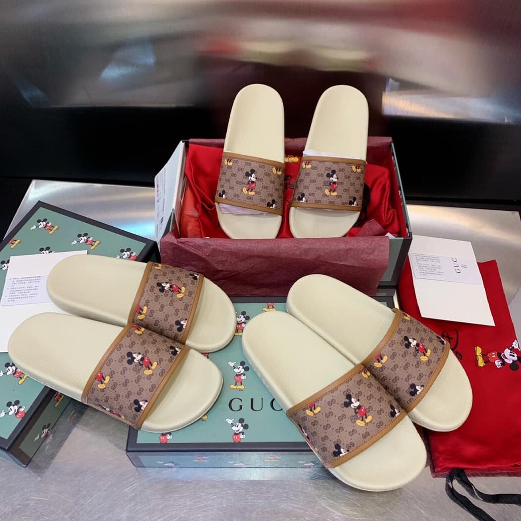 plug_miss's tweet image. ❤ GUCCI SLIDES ❤
-
ALL SIZES AVAILABLE 📶
VARIETY OF DIFFERENT COLOURS 🌈
BANK TRANSFER &amp;amp; PAYPAL 💷
DM FOR INFO &amp;amp; TO ORDER 📲
24/7 REPLIES 🛂
-
#Givenchy #designer #prada #rep #clone #copy #stoneisland #Louboutin #mcqueen #mulberry #fendi #summer #louisvuitton #gucci #dior