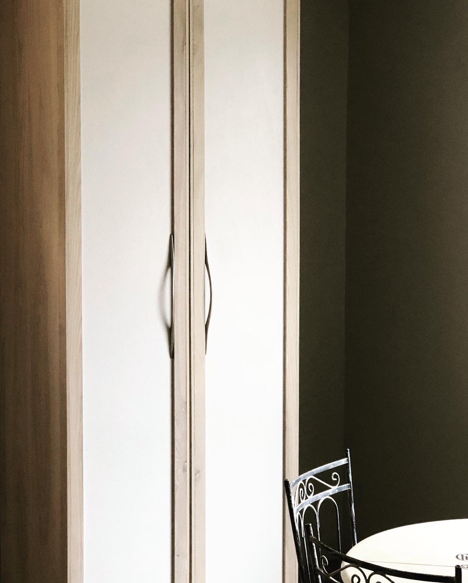 Who knew that cabinetry could brighten my world? This custom built packaging station is finally in its new home at Finnia’s little factory. Thanks to craftsman Blake Bonenfant of #manitoulinisland for building us such a masterpiece. And it closes up neatly at the end of the day!