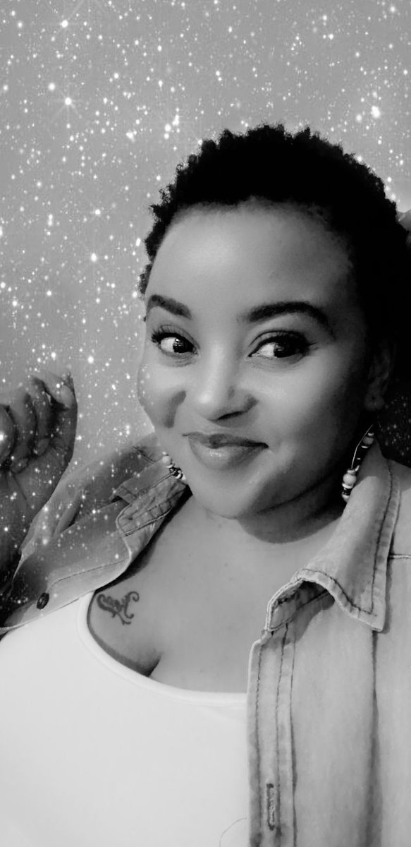 Dpalza's tweet photo. #lockDownSouthAfrica  🤳 ❤️💋😍 https://t.co/D1bKC3AyDN
