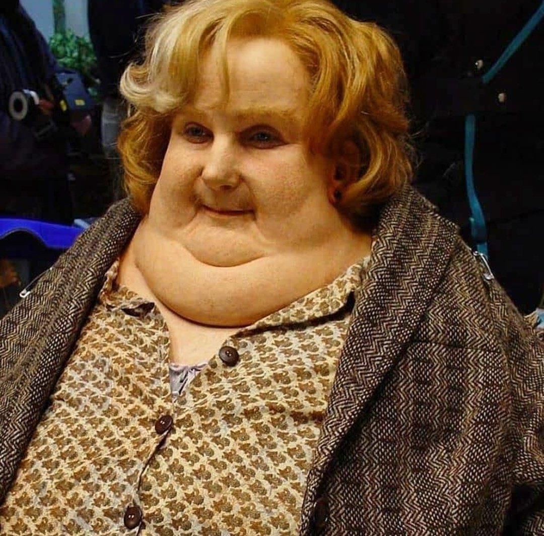 GeorgeWeasleyFR's tweet photo. La magie des effets spéciaux de la grosse tante Marge d'Harry Potter 
#HarryPotterEtLePrisonnierDAzkaban https://t.co/bB7Gi5SG9P