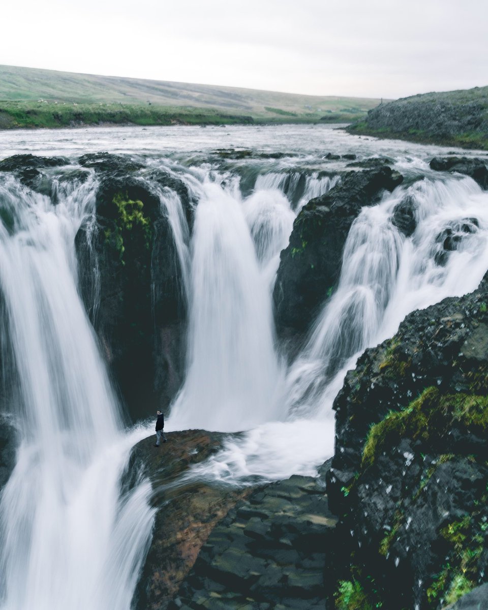 eamonsphotoss's tweet photo. Photos ive taken of waterfalls https://t.co/7GBUIBMIRo