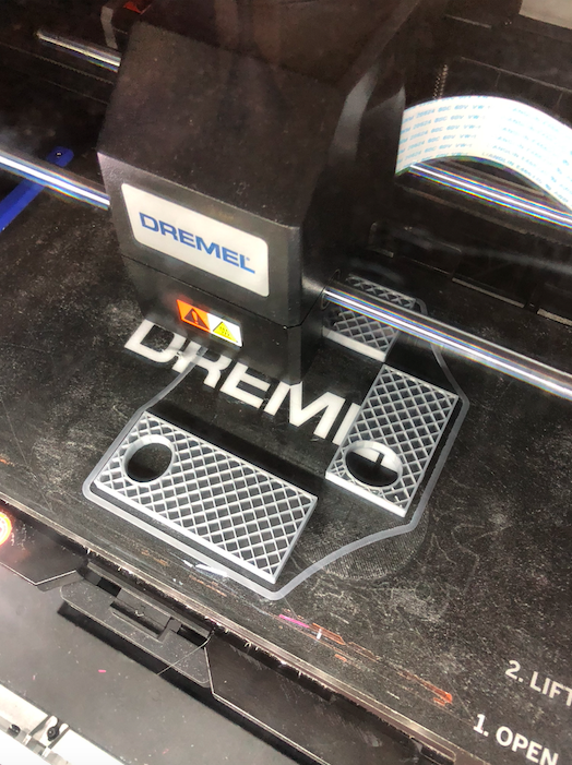 wheeler_mps's tweet image. 🎉Our Staff Celebrated Computer Science Week💻 by honing our 3D Printing skills 💪during today's Lunch'n Learn! @tinkercad #KeychainMagic