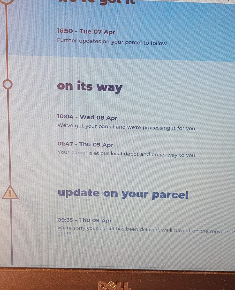 kt2686's tweet photo. @Hermesparcels My husband @10faz has tweeted you twice now over the last week and no response, you appear to be holding our parcel - where is it please? This is now the 3rd week and is supposed to be for our daughters birthday on Sunday 😡😡 https://t.co/XAKKaFFyyS