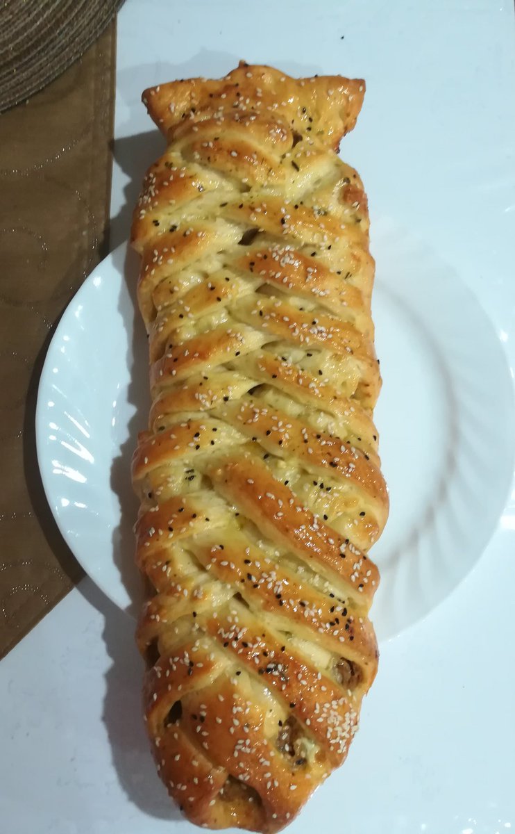 Neena557's tweet image. I made #ChickenBread 😋