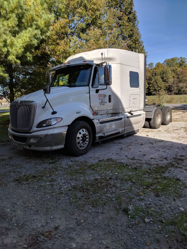 semitrucks's tweet photo. Check this 2016 #International #Prostar #JerryJohnson in #SALEM #Indiana https://t.co/BKW0ICeZfR #truckers #trucksales #trucksforsale https://t.co/XueTHbx8uA